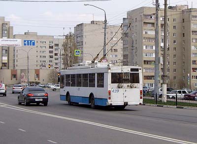 Белгородский Троллейбус № 429, ул. Губкина (кольцо Губкина-Ватутина), 2016 год, маршрут № 9-с. Фото примечательно тем, что на данном участке с 2008 по 2014 год движения троллейбусов не было вообще, после закрытия маршрута № 11-а.